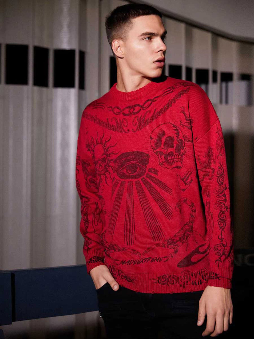 Ayuuki Skull Print Distressed Sweater